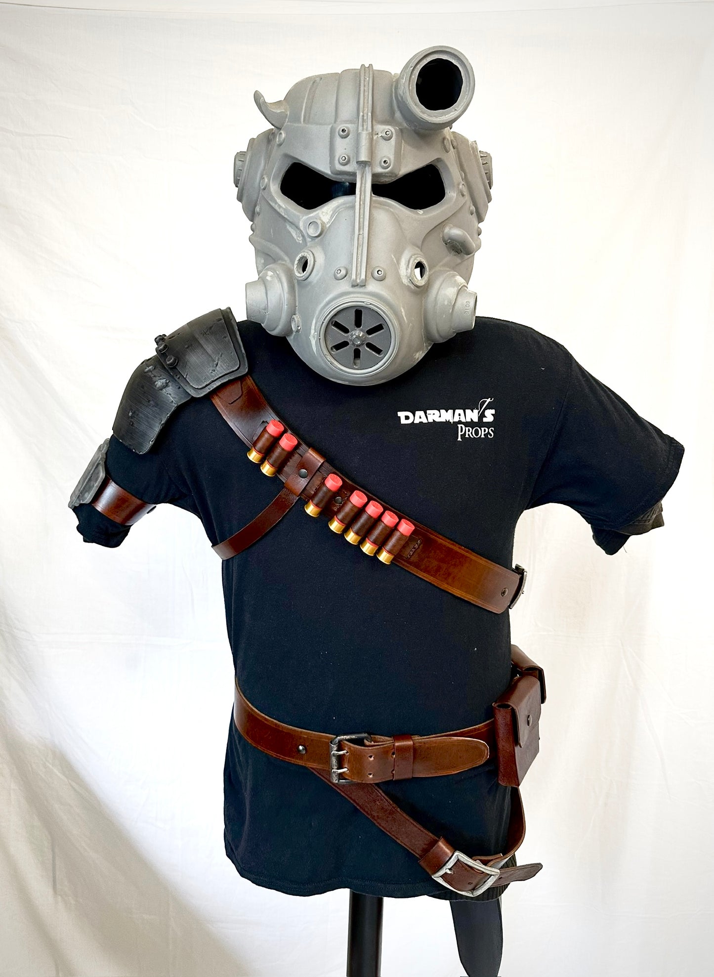 Fallout 76 Bandolier, belt, pouches, and armor Rig