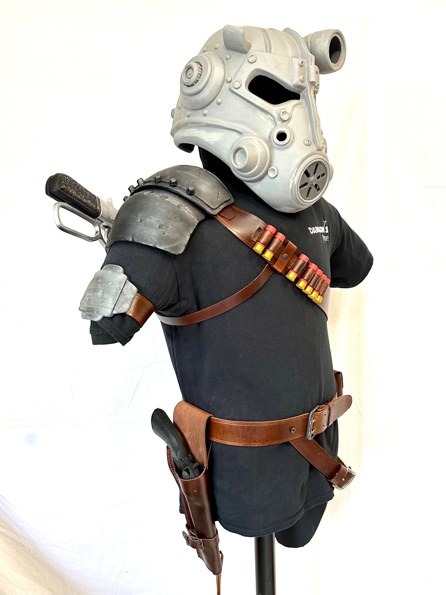 Fallout 76 Bandolier, belt, pouches, and armor Rig