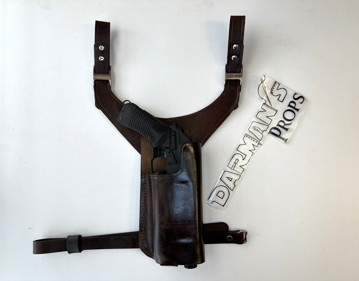 Cassian Andor MW-20 Bryar Y drop w/ Keepers Holster