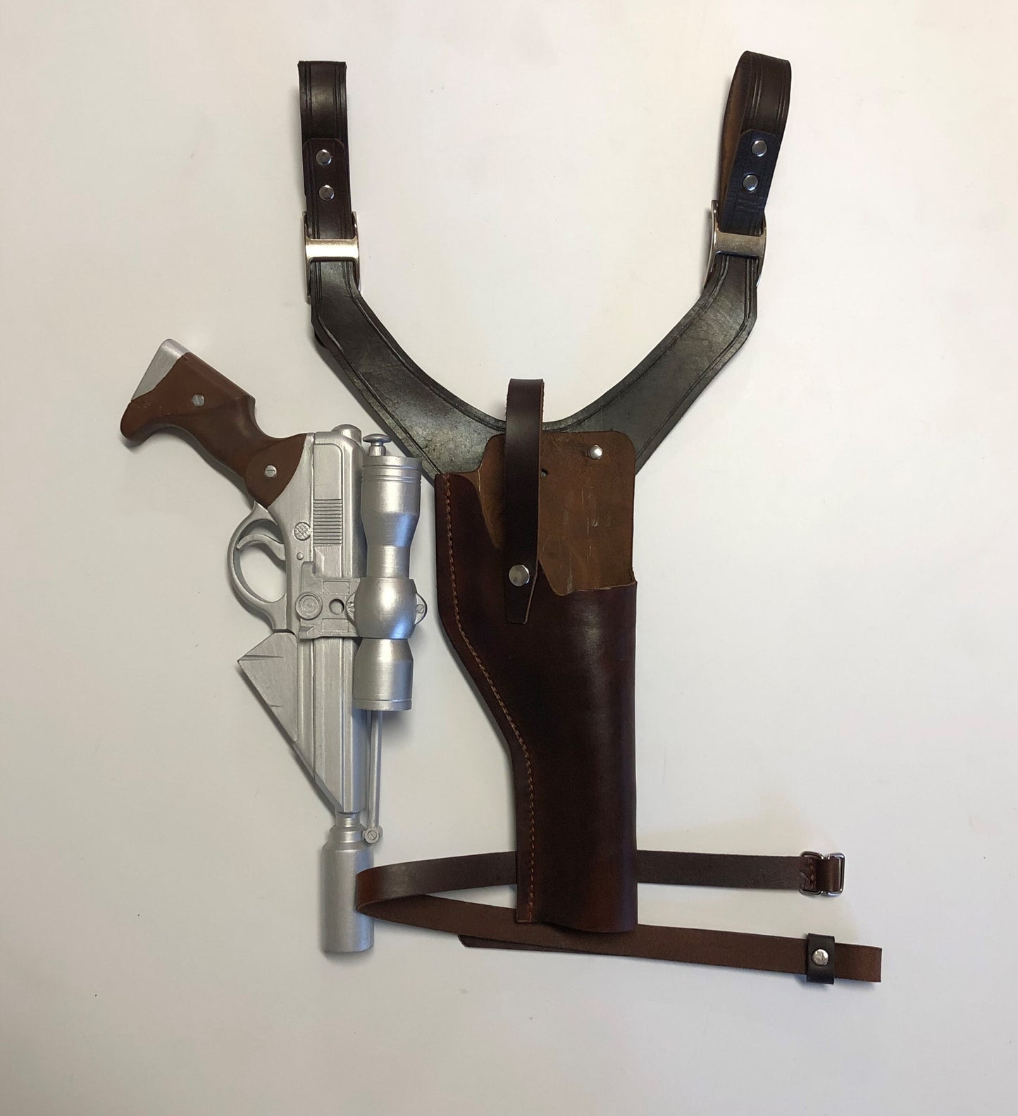 X-8 Night Sniper Y Drop Holster w/Keeper - Lando Calrissian