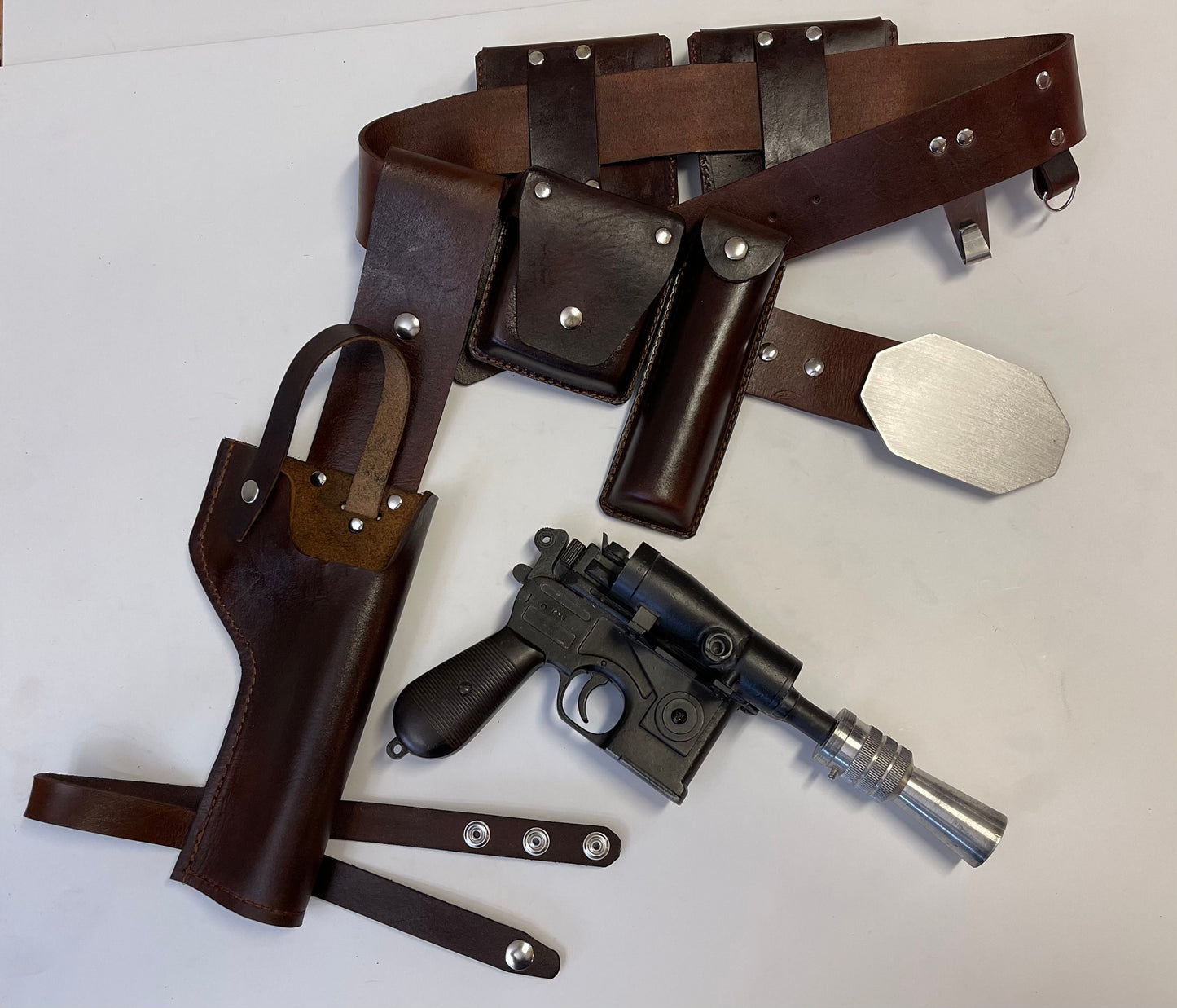 DL-44 Bespin Luke Skywalker ESB Holster, Belt, and 4 pouches Rig