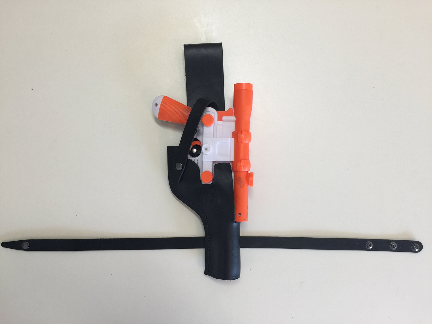 DL-44 Rubies Holster