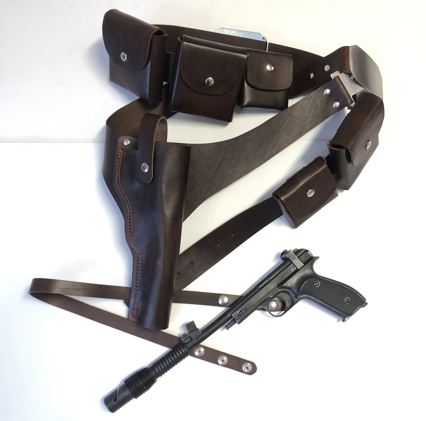 Princess Leia Belt holster and 5 pouch rig from the Comic book cover art