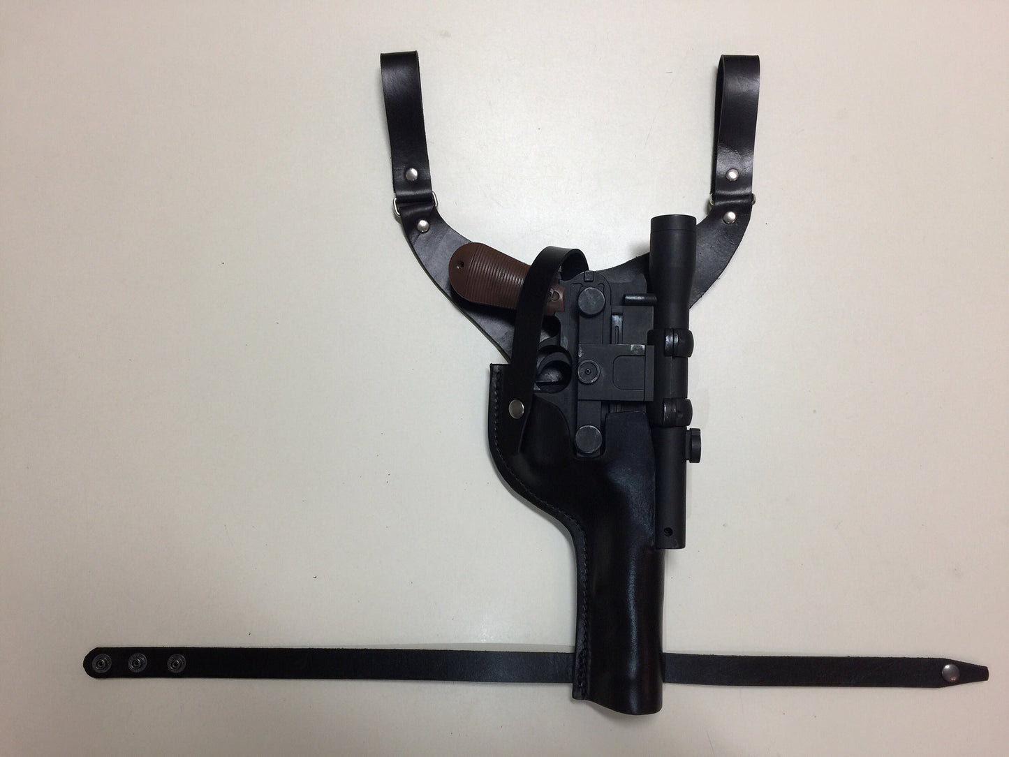 DL-44 Rubies Han Solo "Y" Drop Holster